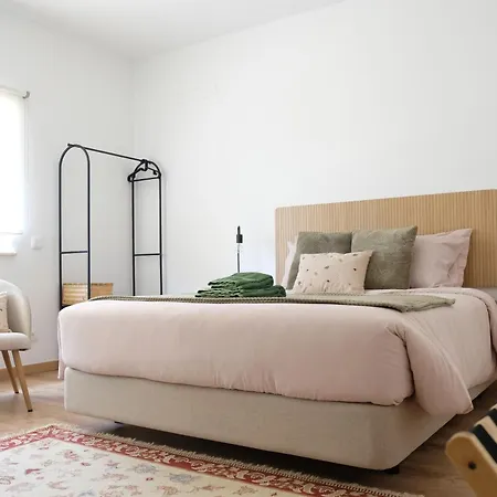 Gloria 3* Lagos