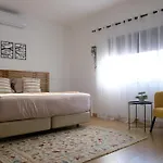 Gloria 3* Lagos