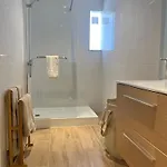 Gloria بيت ضيافة