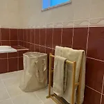 Gloria بيت ضيافة