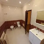 Gloria بيت ضيافة